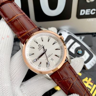Omega Seamaster Aqua Terra Swiss 8900 Watch Rose Gold Bezel